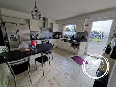 Maison - 150 m² - 5 pièces