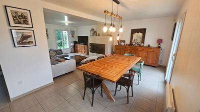 Maison - 160 m² - 7 pièces