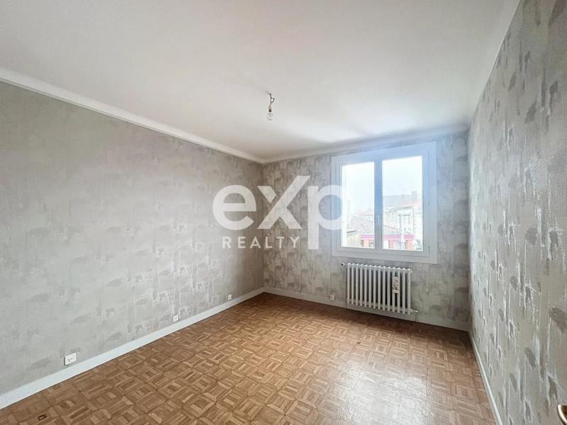 Maison - 137 m² - 6 pièces