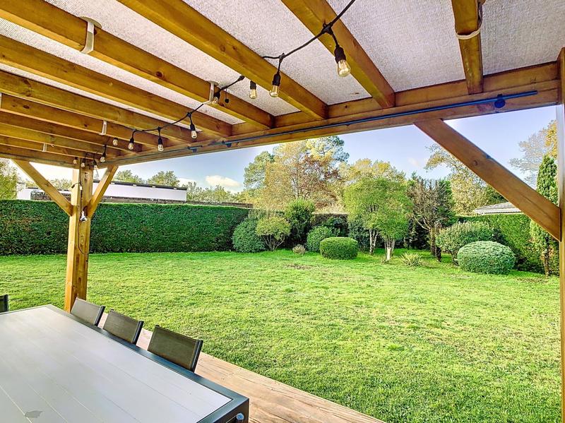 Maison - 310 m² - 10 pièces