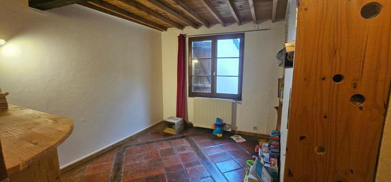 Maison - 208 m² - 6 pièces