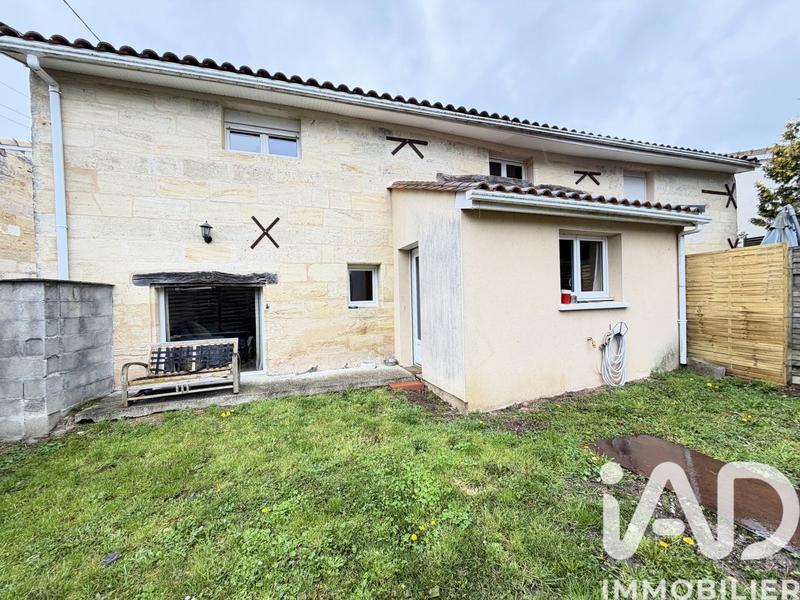 Maison - 90 m² - 4 pièces