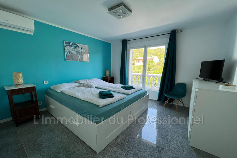 Maison - 175 m² - 6 pièces