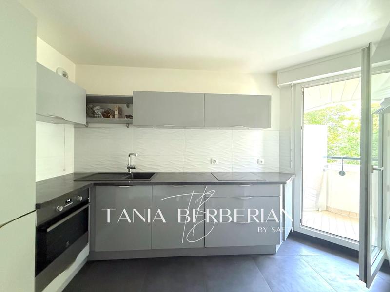 Appartement - 82 m² - 4 pièces