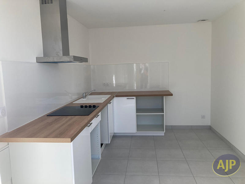 Maison - 65 m² - 3 pièces