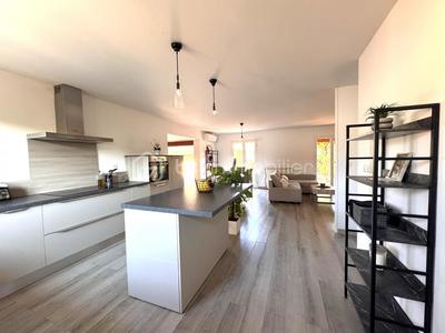 Maison - 114 m² - 4 pièces