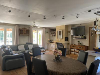 Villa - 95 m² - 4 pièces