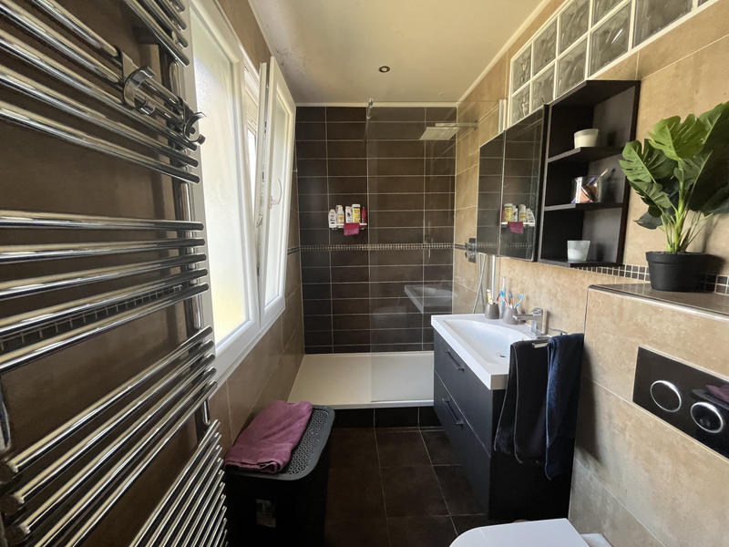 Maison - 108 m² - 5 pièces