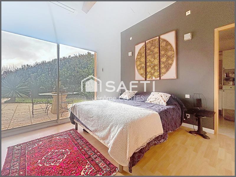 Villa - 196 m² - 5 pièces