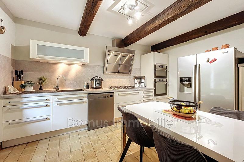 Mas - 141 m² - 6 pièces