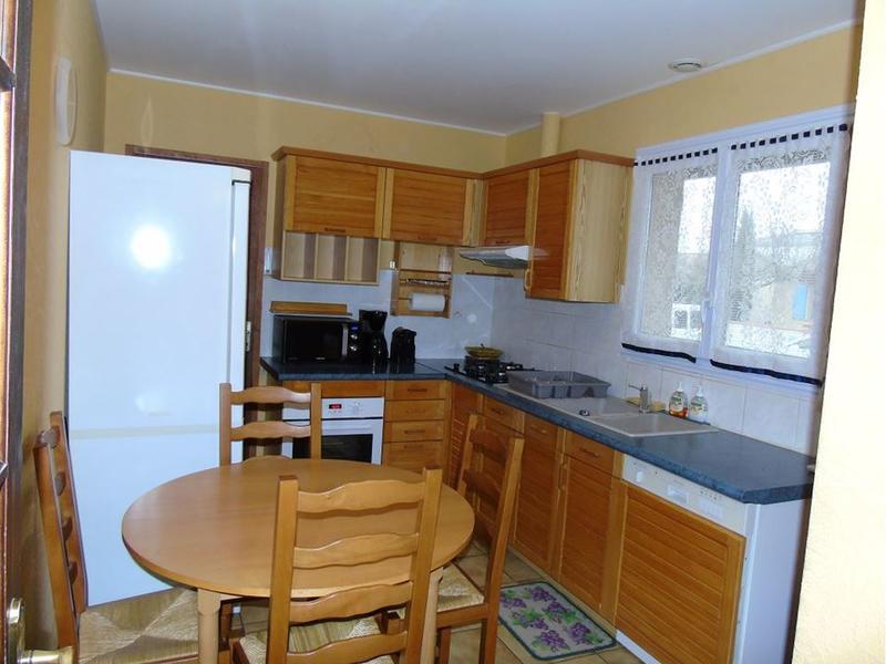 Maison traditionnelle - 90 m² - 4 pièces