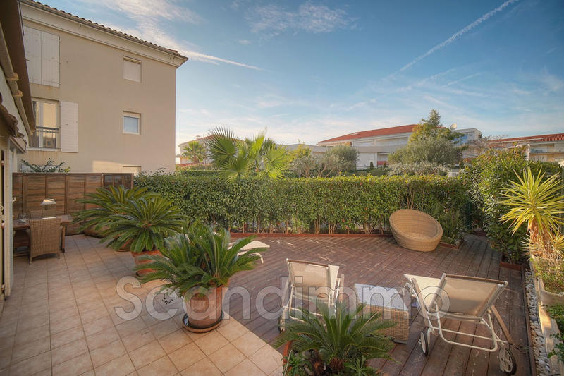 Appartement - 82 m² - 4 pièces