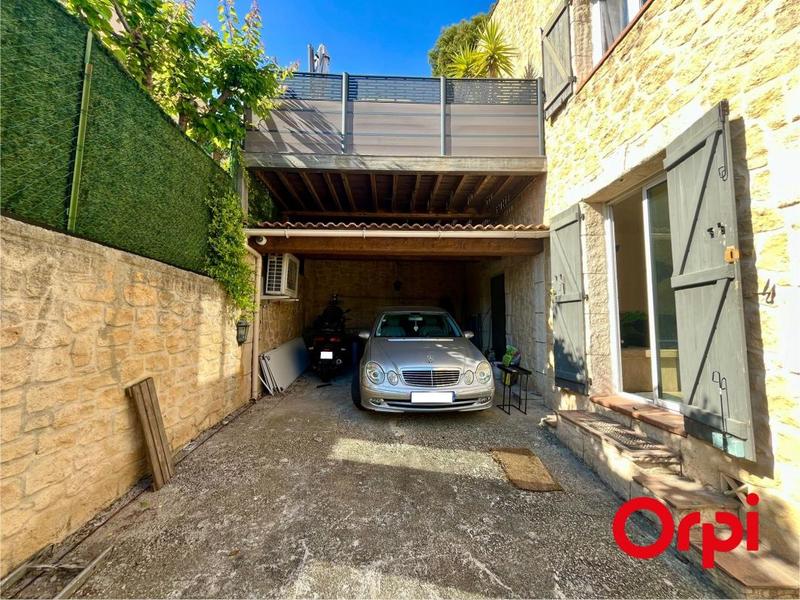 Appartement - 89 m² - 3 pièces