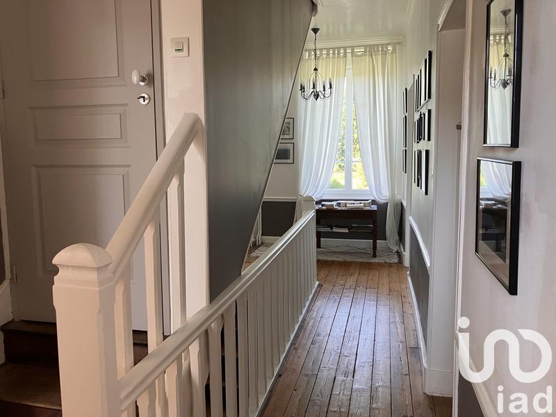 Maison - 250 m² - 9 pièces