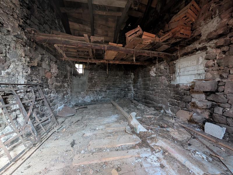 Maison ancienne - 105 m² - 5 pièces