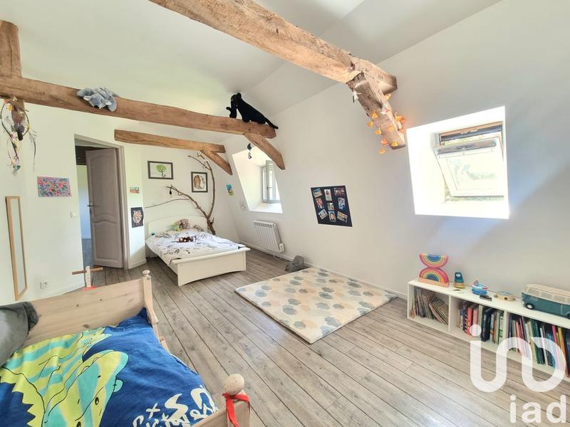 Maison - 202 m² - 6 pièces