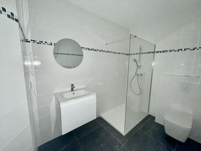 Appartement - 61 m² - 2 pièces