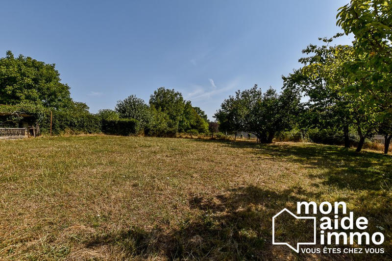 Terrain - 735 m²