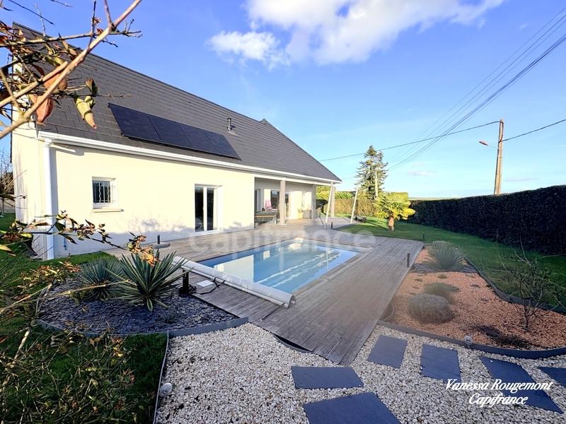 Maison - 168 m² - 6 pièces