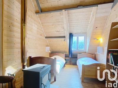 Maison - 130 m² - 9 pièces