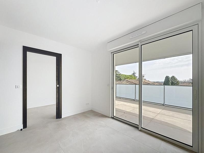 Appartement - 125 m² - 3 pièces