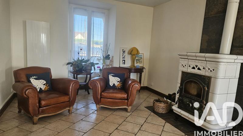 Maison - 181 m² - 7 pièces