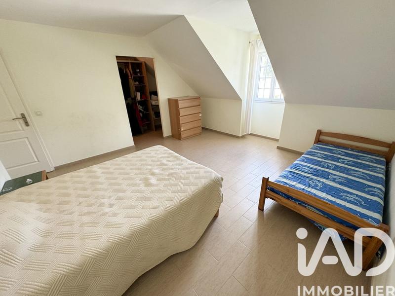 Maison - 180 m² - 7 pièces