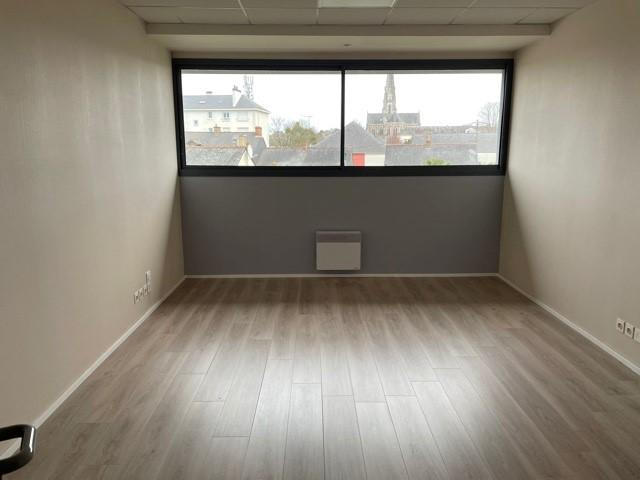 Bureau - 51 m²