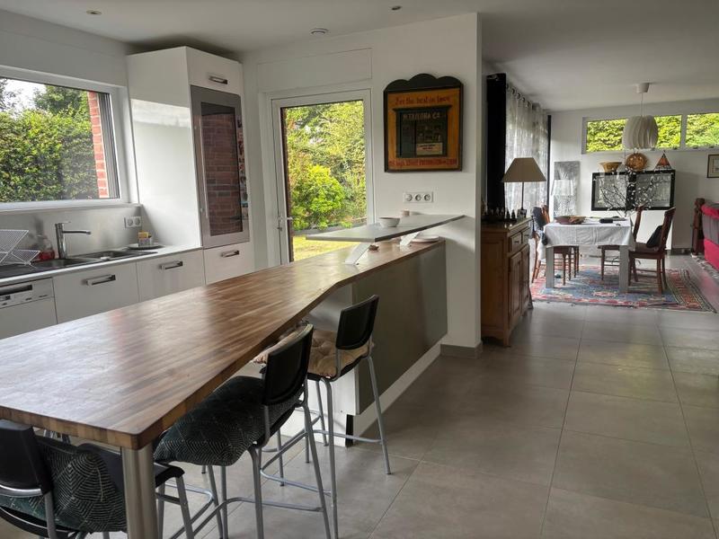 Maison - 145 m² - 5 pièces