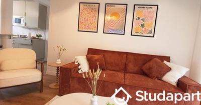 Chambre - 9 m² - 1 pièce