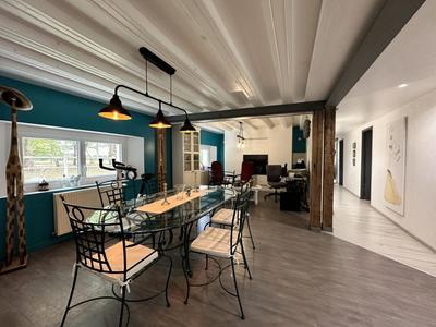 Maison ancienne - 220 m² - 7 pièces