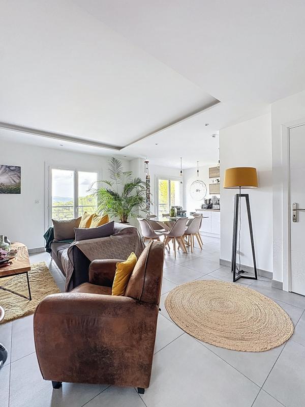 Appartement - 71 m² - 2 pièces