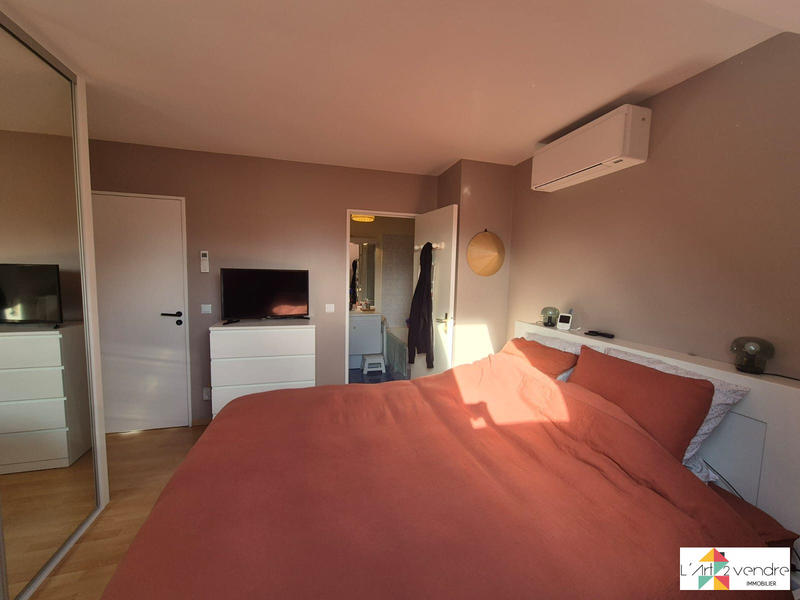 Maison contemporaine - 92 m² - 5 pièces