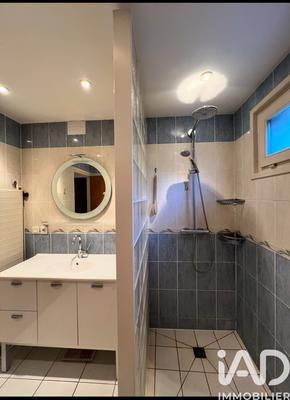 Appartement - 100 m² - 5 pièces