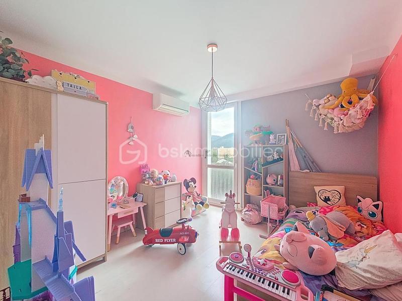 Appartement - 78 m² - 5 pièces