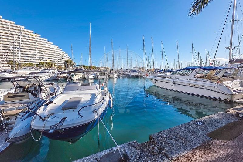 Appartement - 90 m² - 3 pièces