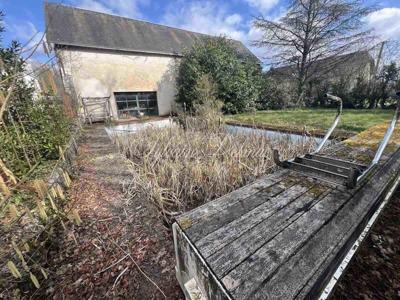 Château - 600 m² - 15 pièces