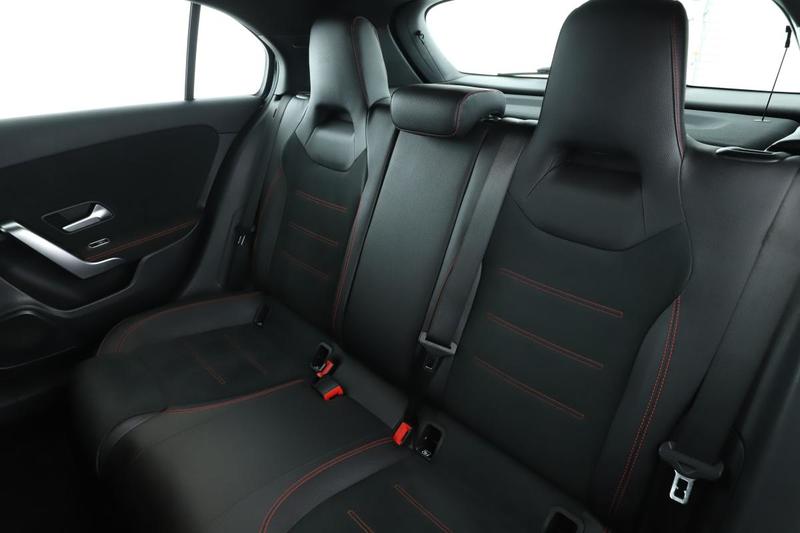 Mercedes Classe a 200 d Amg Line 8g-Dct 150 ch