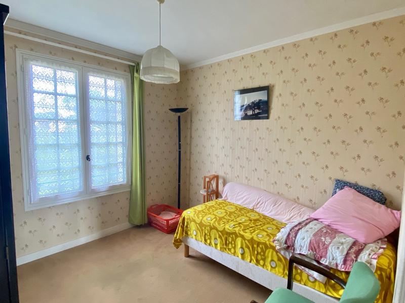 Maison traditionnelle - 123 m² - 6 pièces