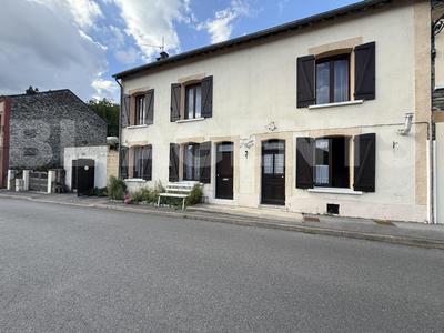 Maison traditionnelle - 118 m² - 5 pièces