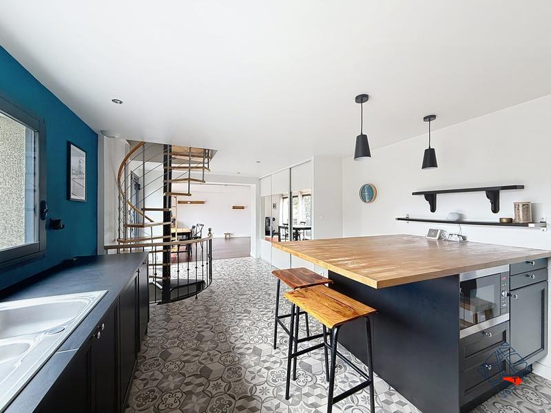 Maison contemporaine - 112 m² - 5 pièces