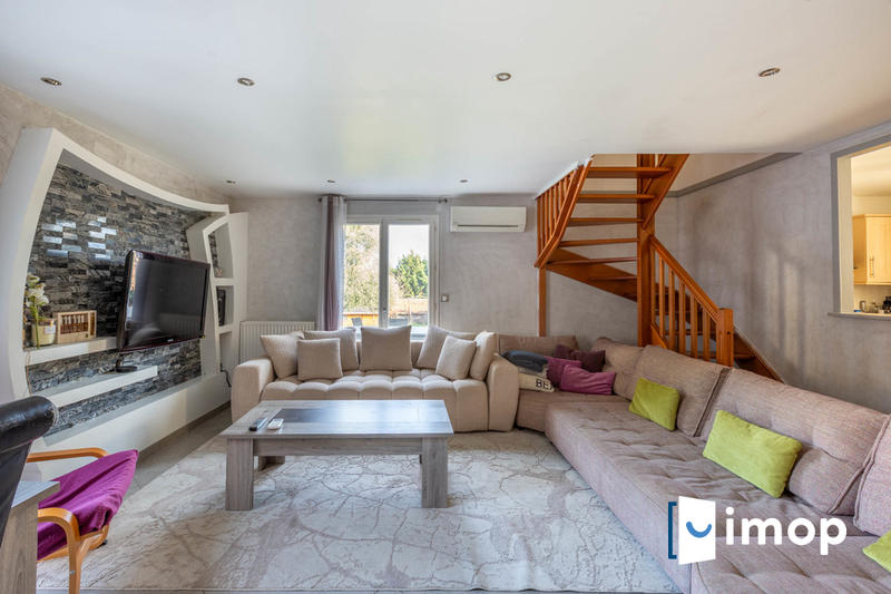 Maison - 110 m² - 5 pièces