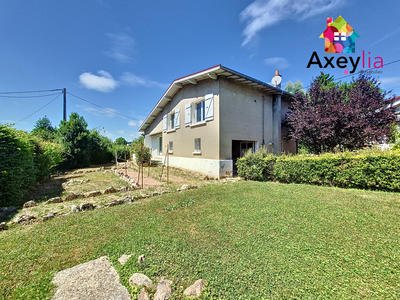 Maison - 81 m² - 5 pièces