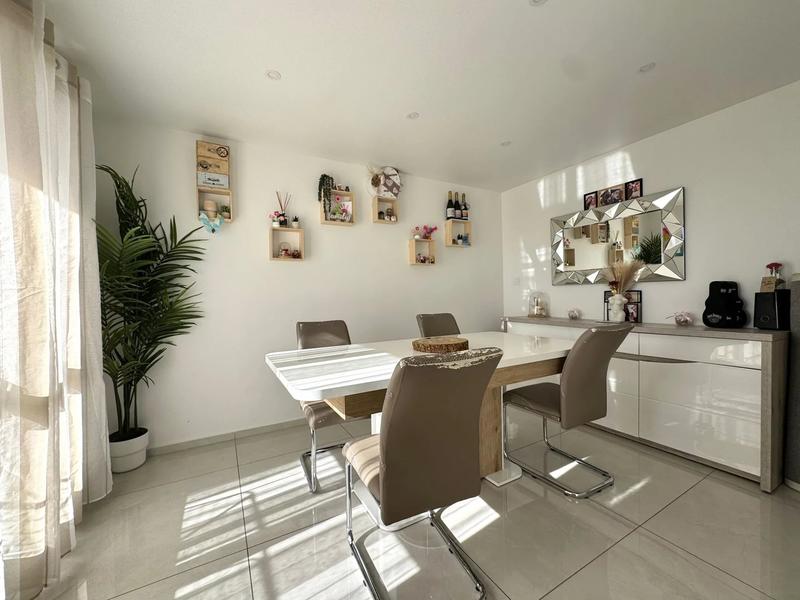 Appartement - 83 m² - 3 pièces