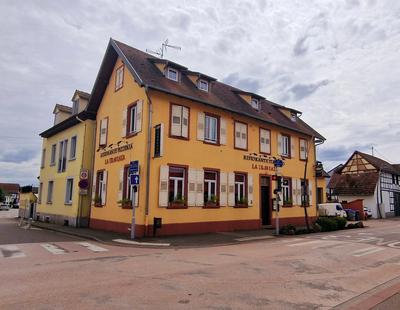 Fonds de commerce - Hôtellerie / Restauration - 226 m²