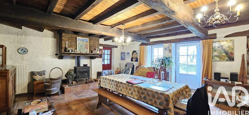 Maison - 197 m² - 8 pièces