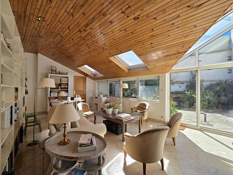 Maison - 139 m² - 6 pièces