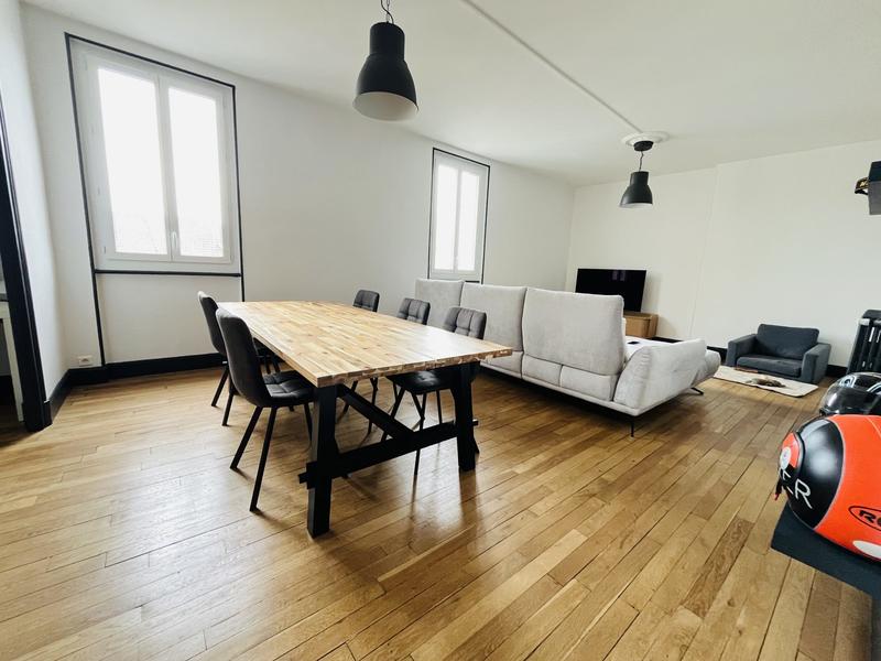 Appartement - 104 m² - 3 pièces