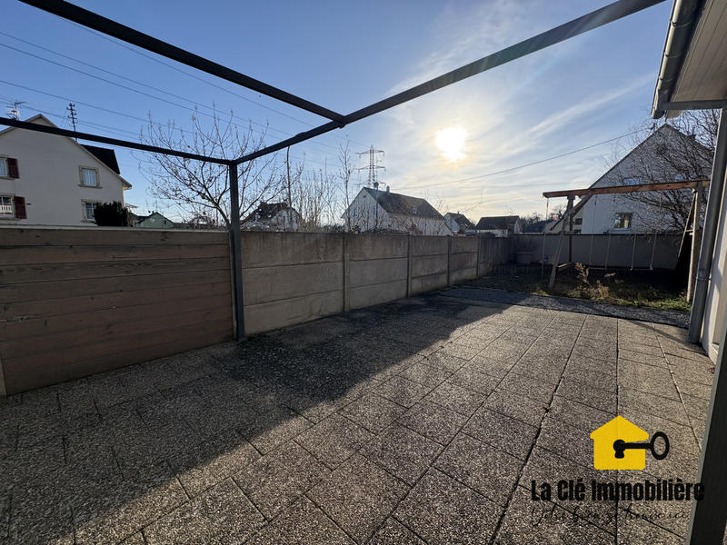 Maison - 92 m² - 5 pièces