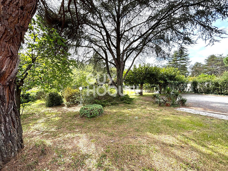 Maison - 190 m² - 6 pièces